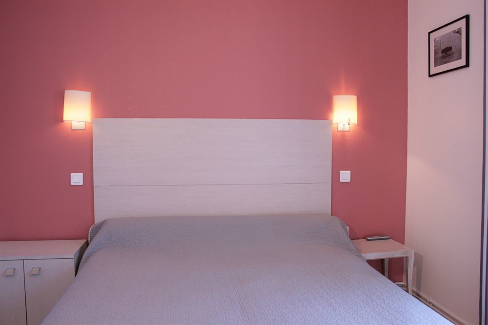 Hotel De Perros, The Originals Boutique Eksteriør bilde